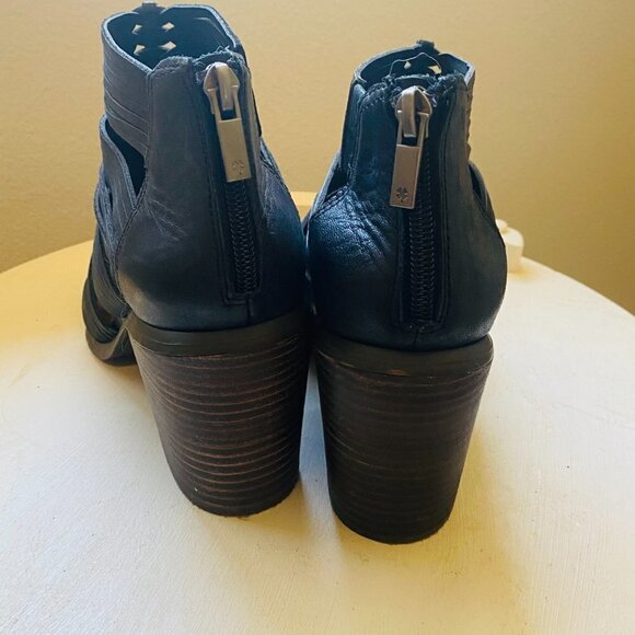 Lucky Brand Women's Black Leather Lace Bootie Open Toe High Heels Size 7.5 M - Picture 4 of 9